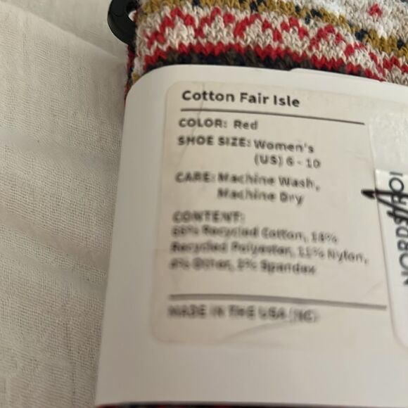 SOLD TRENCH BUNDLE TWO
Pairs of COTTON FAIR ISLE SOCK IN RED & WHITE, NWT - Picture 8 of 8